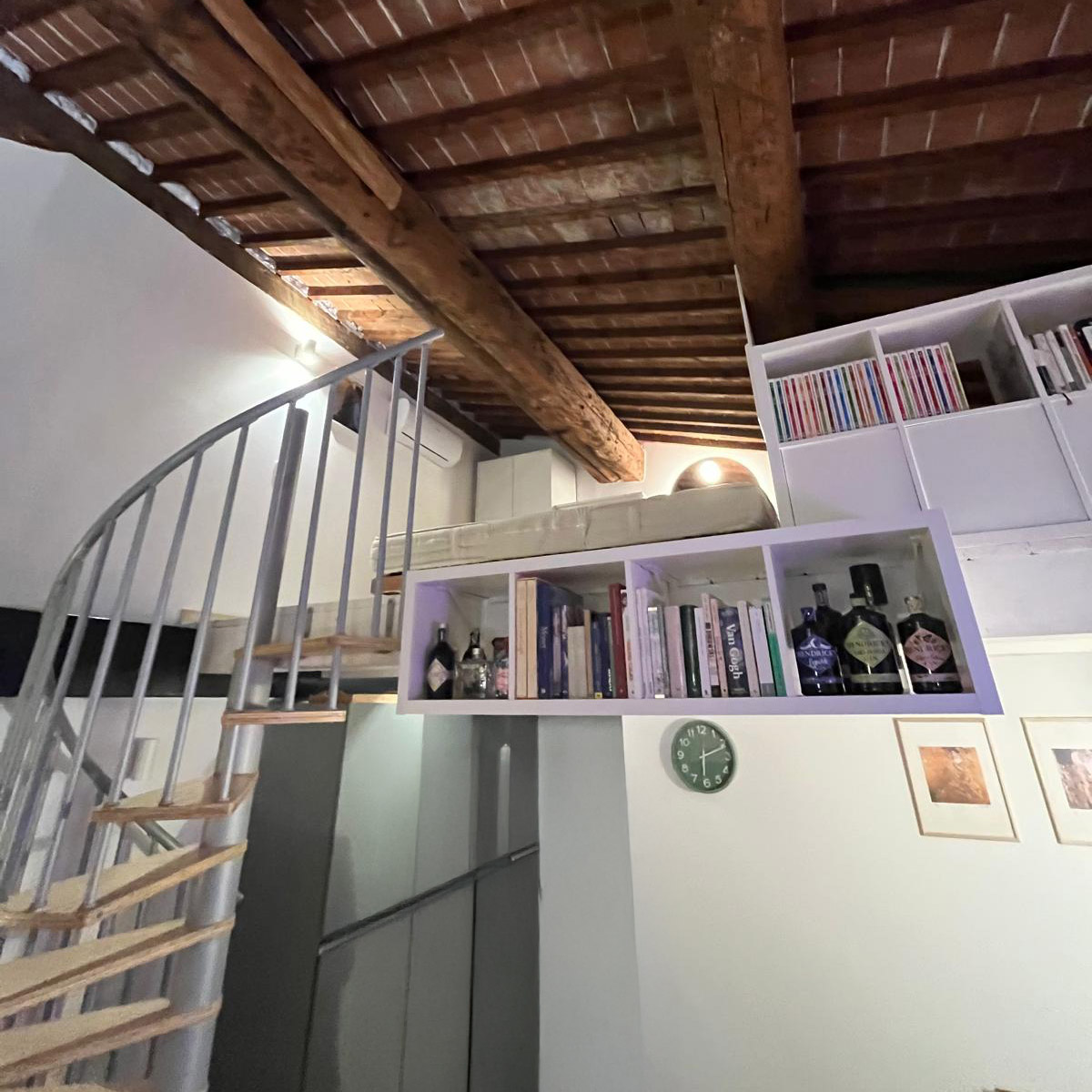 Ristrutturazione interna e recupero spazi – edificio residenziale